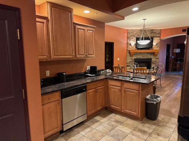 $220,000 | 2411 River Wisconsin Dells Wi 53965, Unit 2243 | Wisconsin Dells