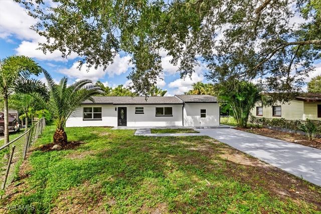 $330,000 | 2570 Charleston Park Drive | Charleston Park