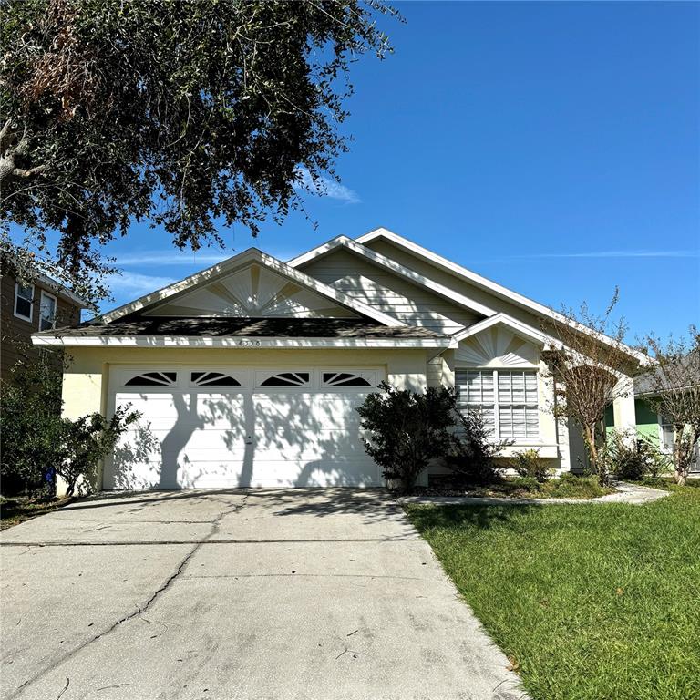 a front view of house with yard