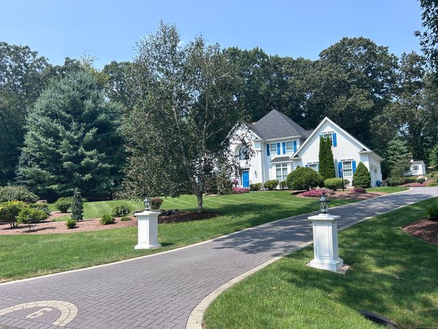 $1,095,000 | 6 Parkman Place | Old Saybrook