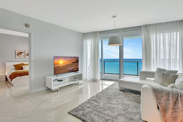 $8,900 | 17001 Collins Avenue, Unit 3702 | Jade Beach