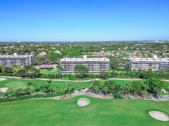 $379,000 | 6420 Boca Del Mar Drive, Unit 302 | Boca del Mar