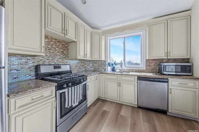 $650,000 | 148-53 235th Street | Rosedale