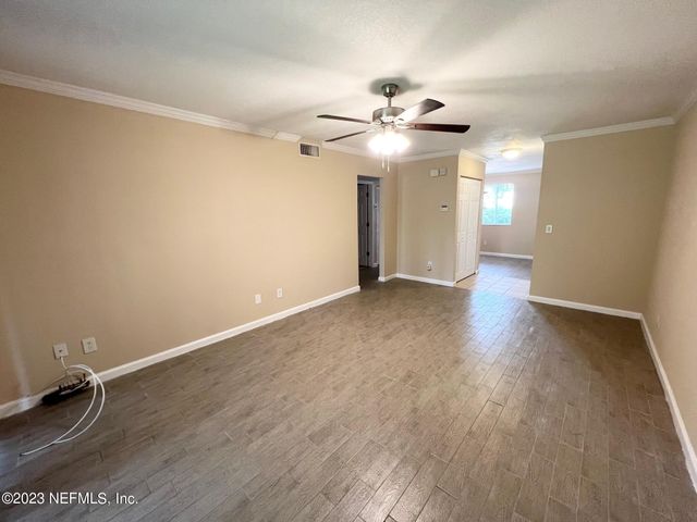 $1,075 | 8880 Old Kings Road South, Unit 77 | The Preserve at San Jose