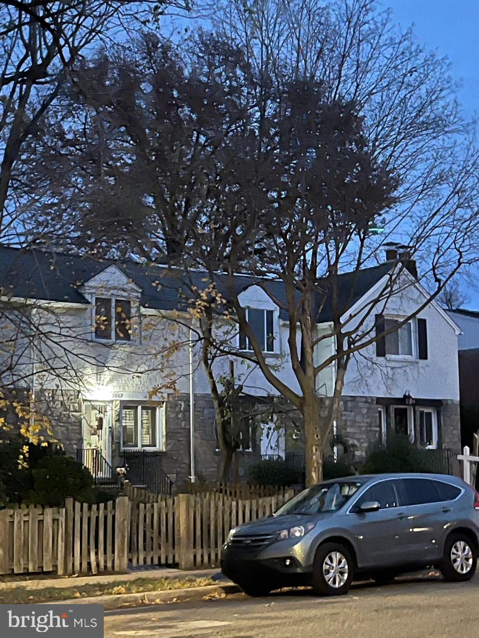 a car parked in front of a building