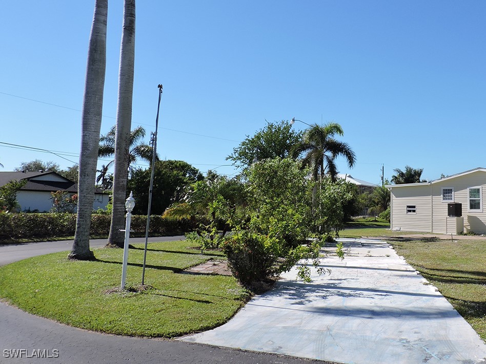 a view of a house with a park