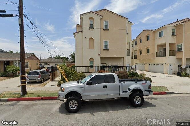 a car parked in front of a building