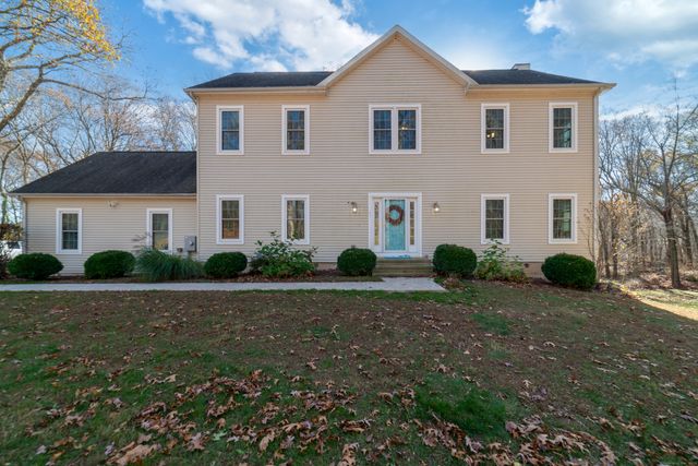 $650,000 | 63 Obed Heights | Old Saybrook