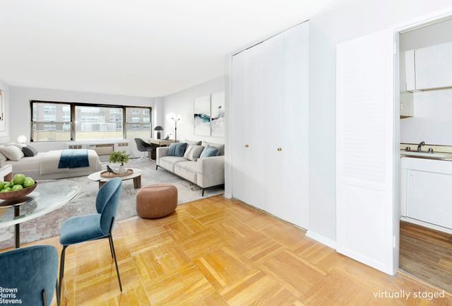 $356,000 | 311 East 71st Street, Unit 8E | Lenox Hill