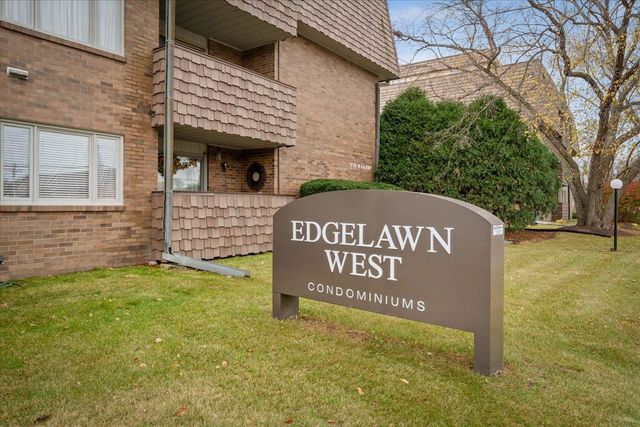 $289,000 | 1730 West Galena Boulevard, Unit 402E | Aurora