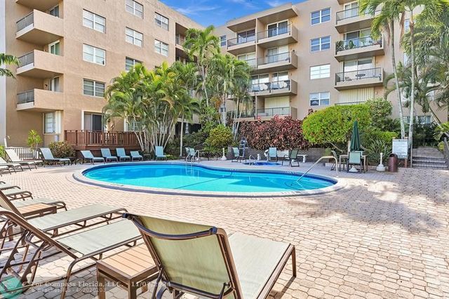 $2,650 | 1421 South Ocean Boulevard, Unit 321 | Beach