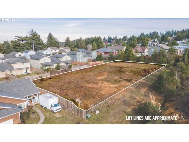 $131,000 | Fulton Avenue, Unit 312 | Coos Bay