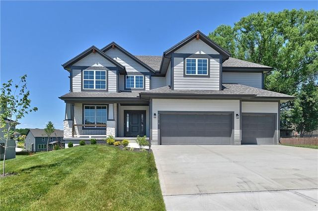 $627,950 | 111 North Singletree Street | Olathe