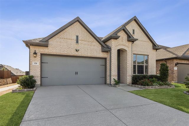 $440,000 | 134 Capilano Way | South Garland