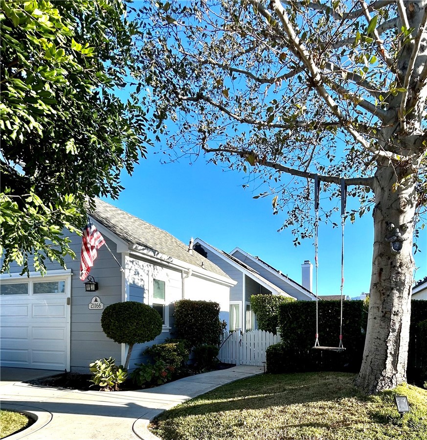 Front of Cedar Lane, Mission Viejo