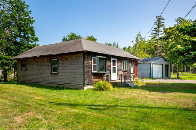 $425,000 | 19 Upper Dunbar Road | Mount Desert