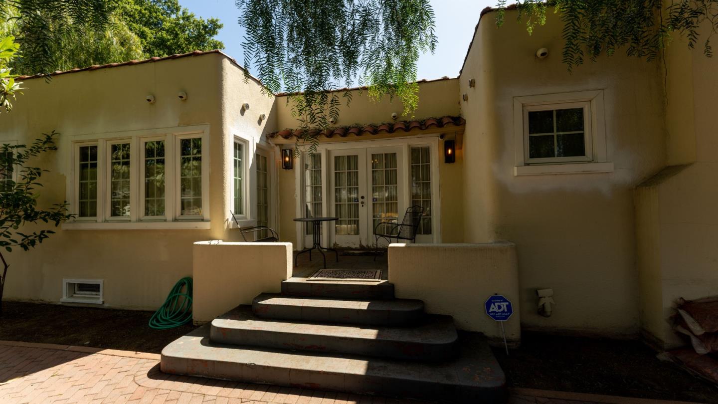 a view of a house with many windows