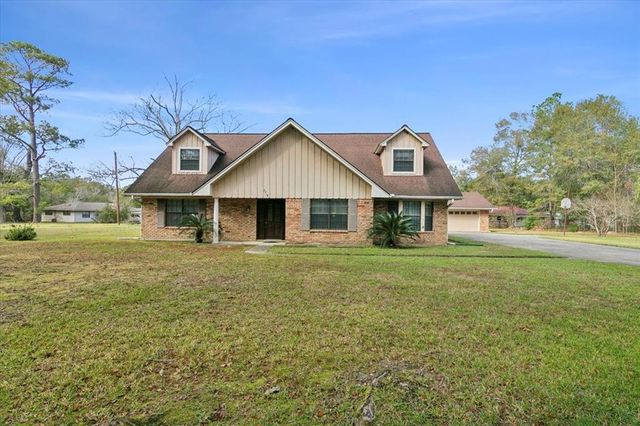 $299,900 | 2918 Clark Circle | Orange