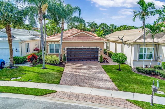 $749,900 | 239 Isle Verde Way | Mirasol