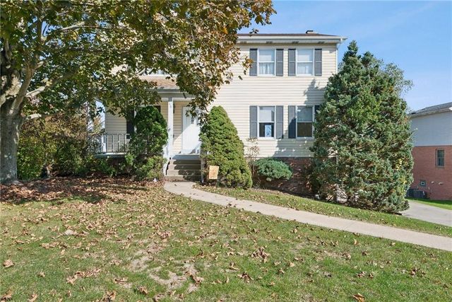 $298,500 | 148 Rizzi Drive | Penn Township