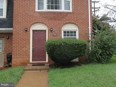 $1,750 | 352 Jackson Street | Warrenton