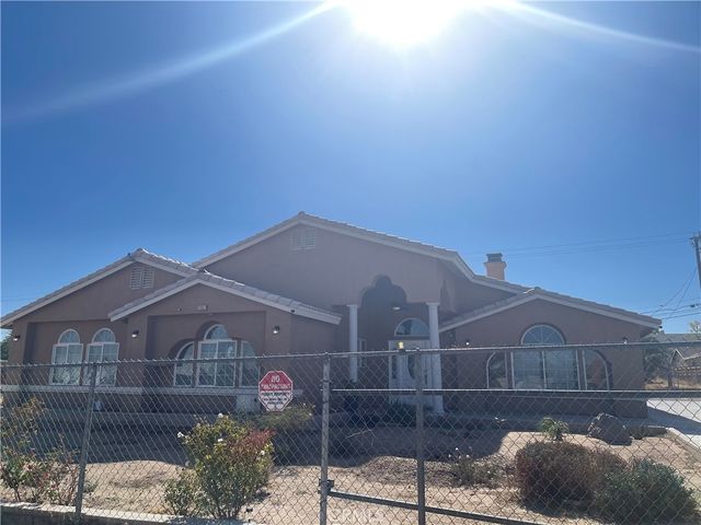 $2,850 | 15921 Pine Street | Hesperia City Center District