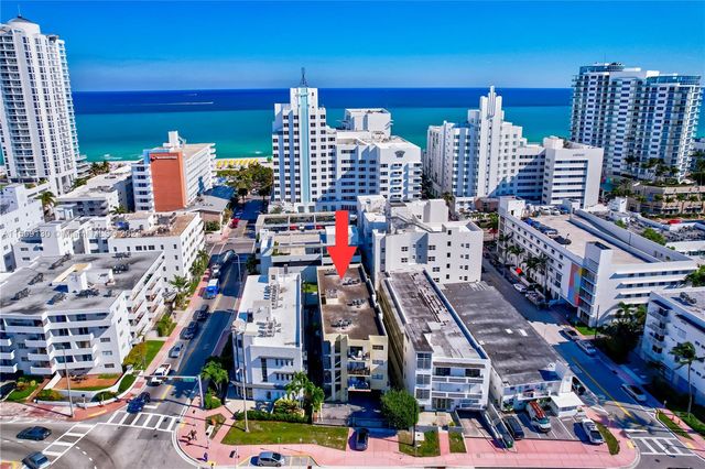 Apartments & Houses for Rent in Beach Plaza, Miami Beach, FL | Compass