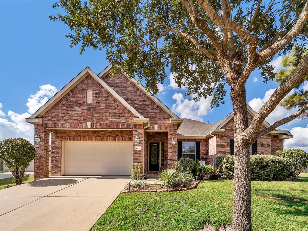 Front Curb Appeal