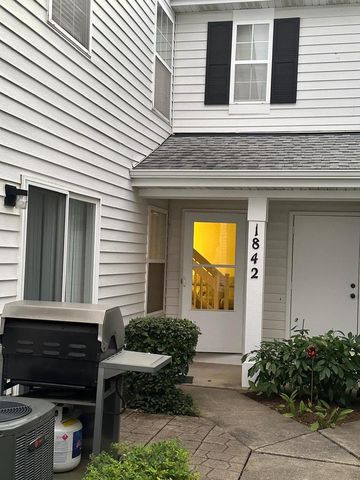 $2,150 | 1842 Oslo Court, Unit 1842 | Lakewood Village