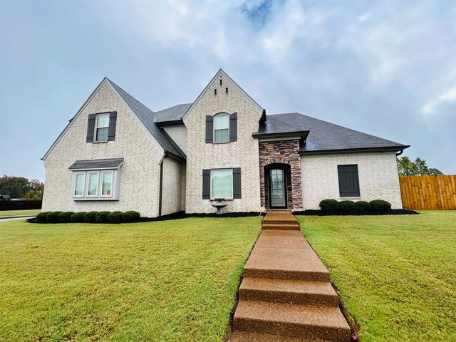 $2,795 | 6168 Christina Wood Drive | Bluffs of Winding Oaks