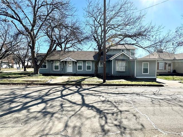 $280,000 | 202 North Pendell Avenue | Cleburne