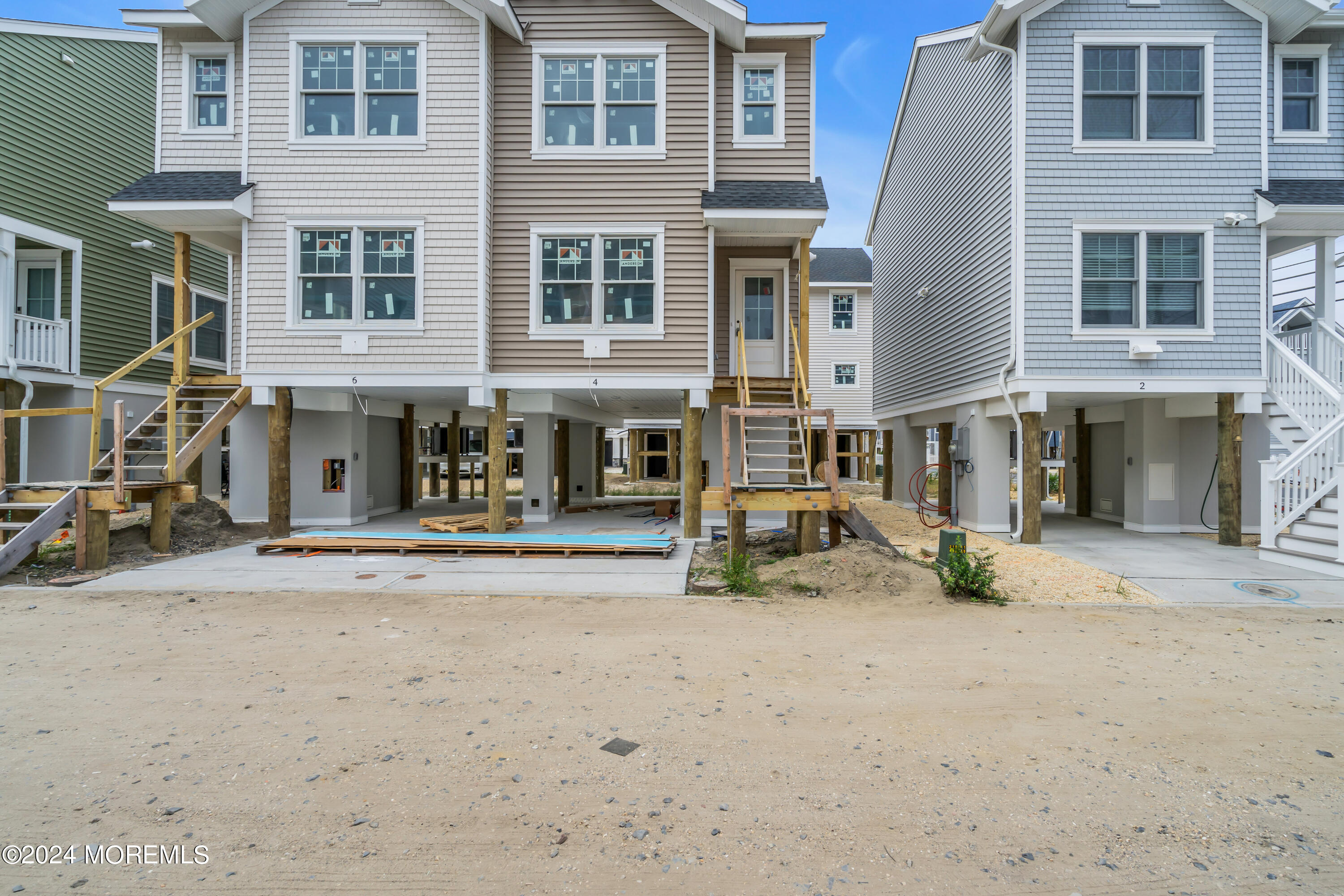 a view of a house with a patio