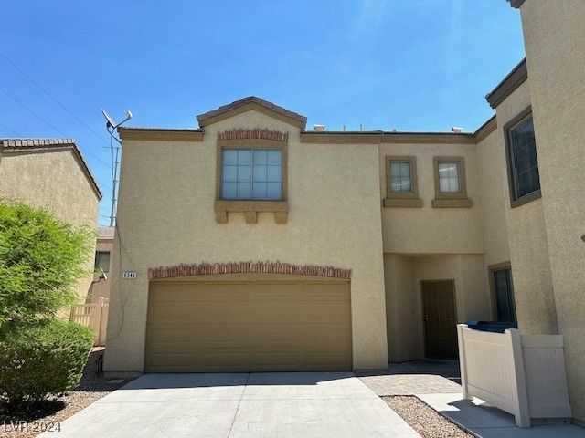 $1,900 | 6340 North Tim English Street | North Las Vegas