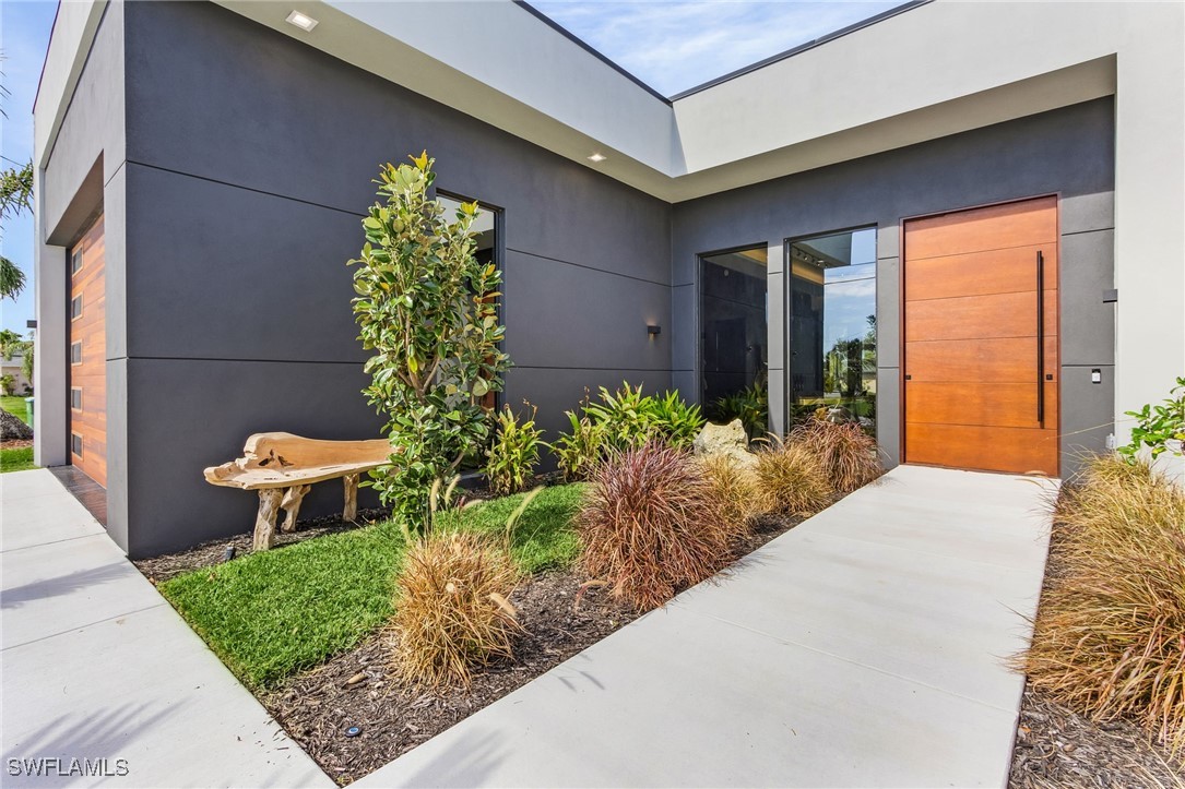 a house view with a outdoor space