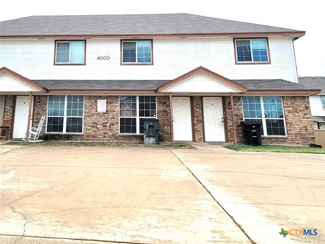 $450,000 | 4000 Doraine Court | Weiss