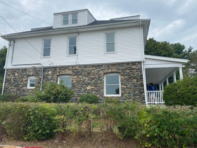 $2,900 | 194 Liberty Street, Unit 1 | Pawcatuck