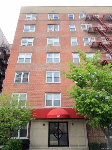 $2,450 | 585 McLean Avenue, Unit 5A | Tibbets Hills