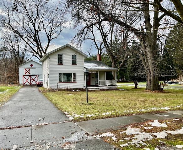 $174,900 | 189 Ontario Street | Honeoye Falls