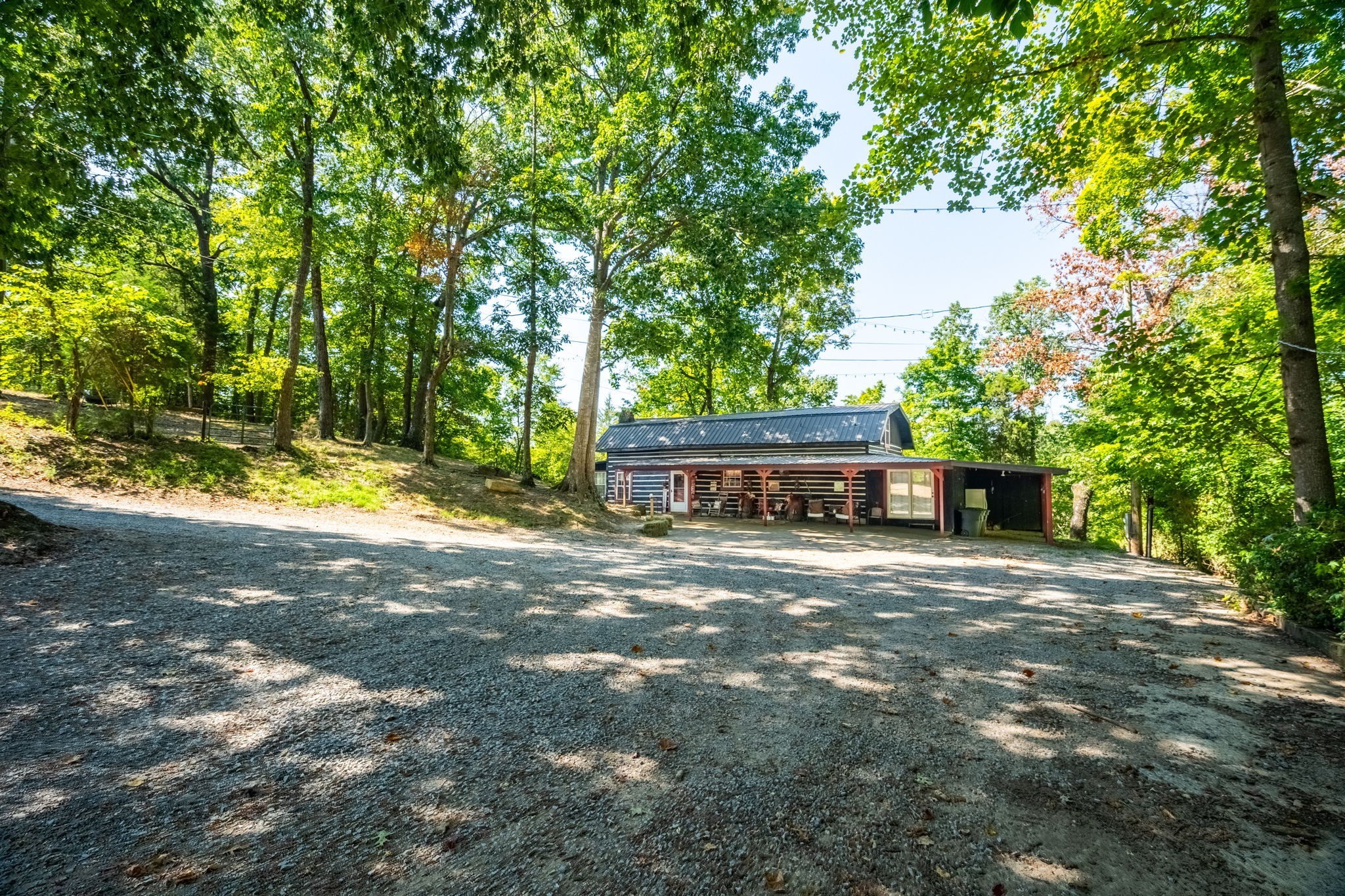 a view of back yard of the house