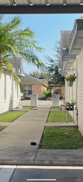 a view of outdoor space yard and porch