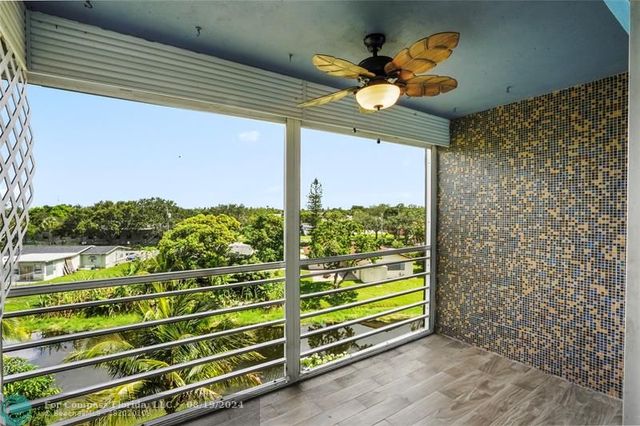 $137,000 | 2901 Northwest 46th Avenue, Unit 409 | Lauderdale Lakes West Gate