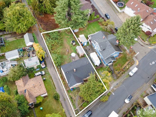 $925,000 | 5209 Renton Avenue South | Hillman City