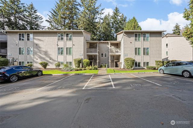 $1,725 | 33011 18th Place South, Unit F108 | Federal Way