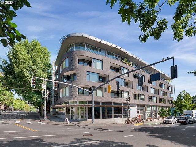 $550,000 | 1234 Southwest 18th Avenue, Unit 409 | Goose Hollow