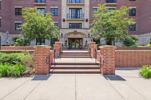 $354,900 | 370 Marshall Avenue, Unit 106 | Summit-University