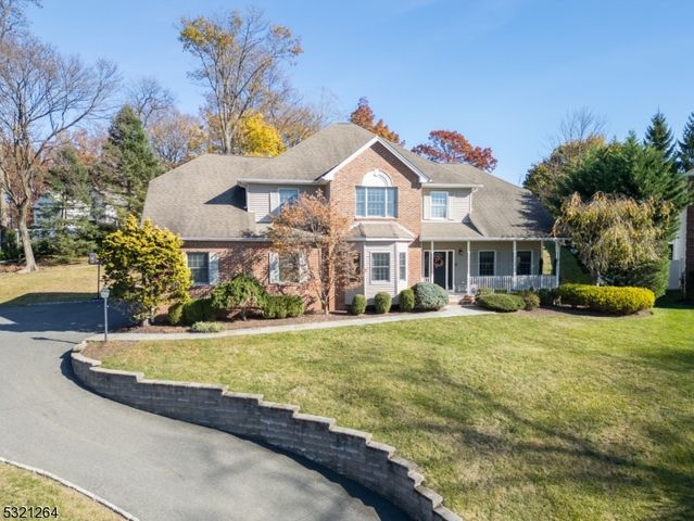 $1,200,000 | 98 Grover Lane | West Caldwell