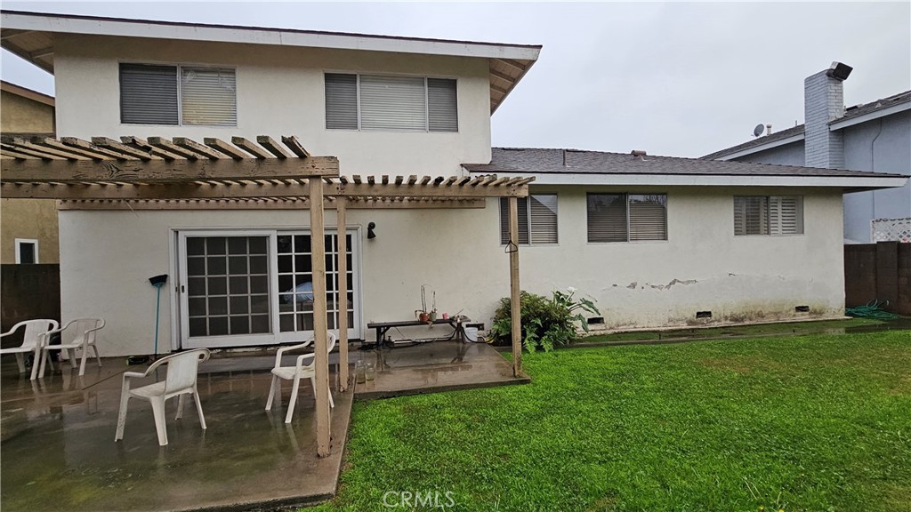 7221 Siena Avenue Westminster CA 92683 Compass