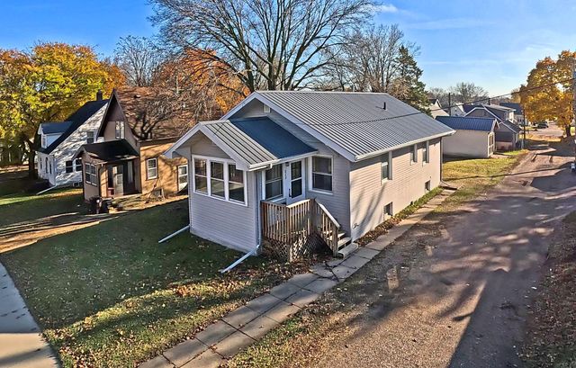 $109,900 | 612 East 3rd Street | Fairmont