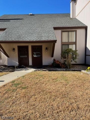 $2,650 | 566 Dell Place | Stanhope