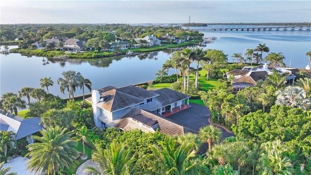 $6,900,000 | 512 River Drive | Oceanside